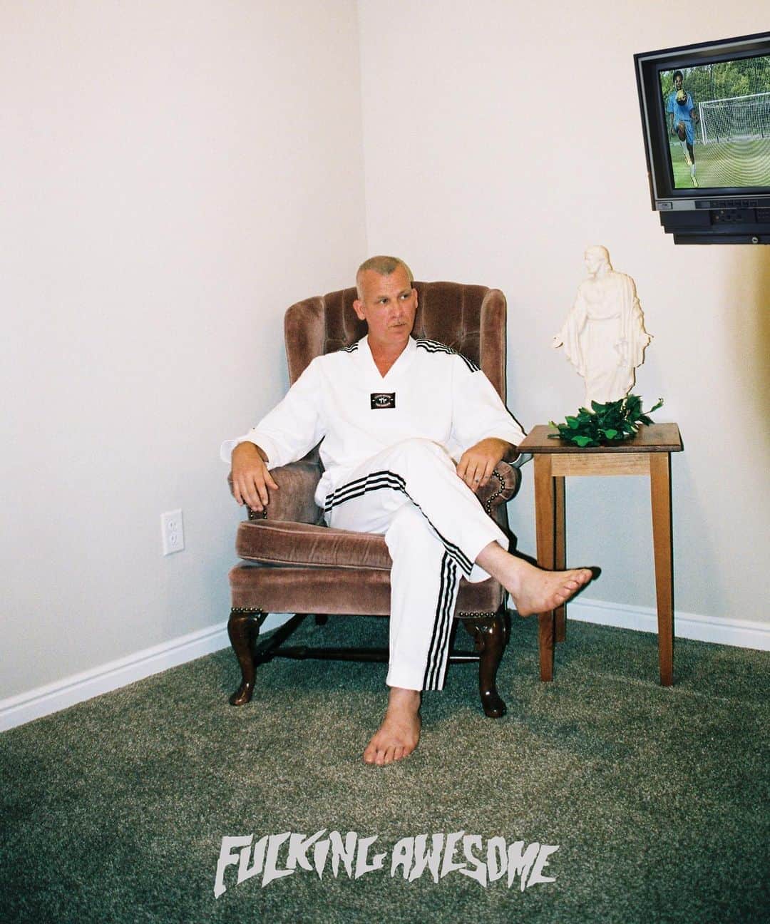 のインスタグラム：「x @fuckingawesome collection 🥋 /// Dropping online Nov. 6 at adidas.com/fucking_awesome ➡️ Early exclusive on FuckingAwesomeStore.com on Nov. 4.」