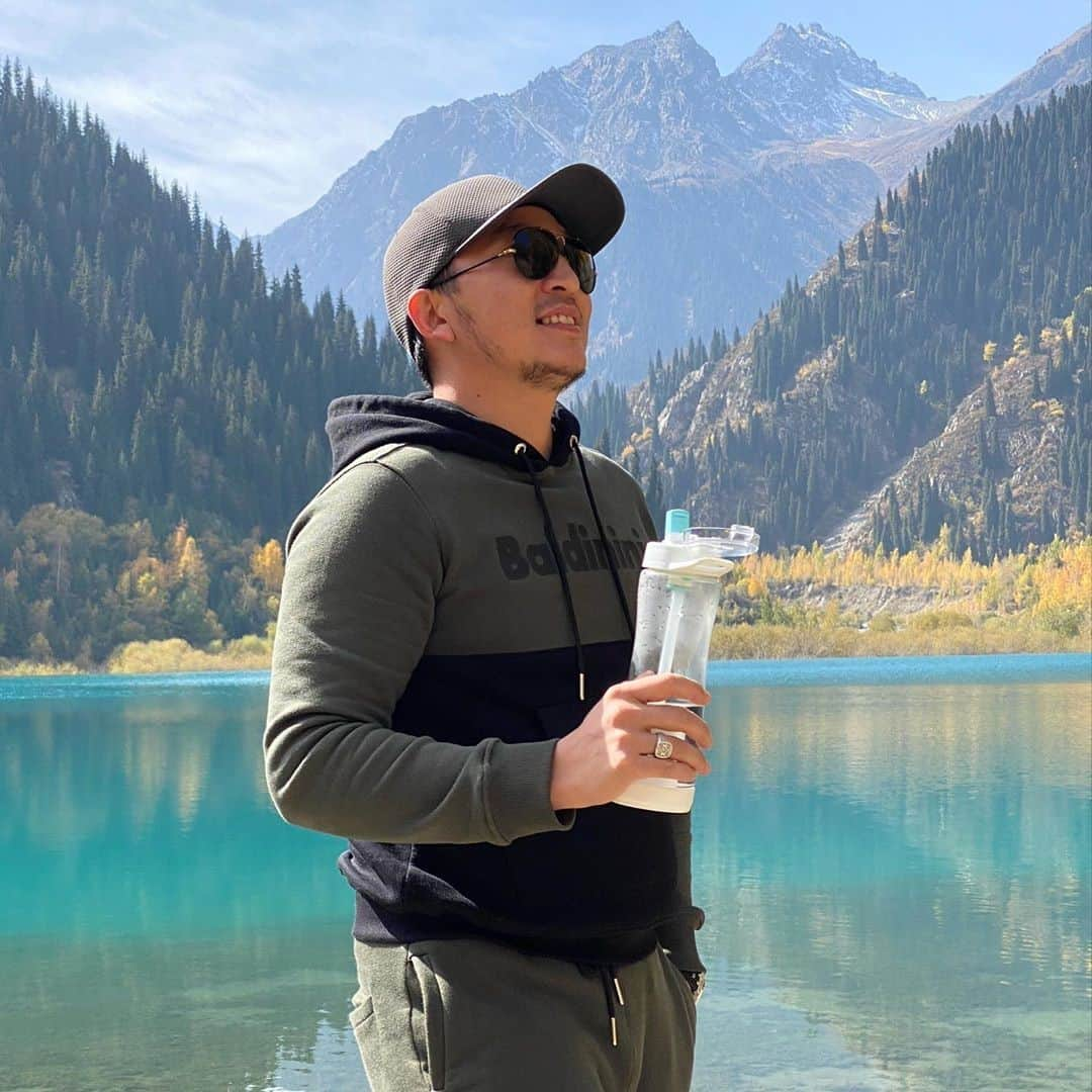 ARIIX Officialさんのインスタグラム写真 - (ARIIX OfficialInstagram)「💧 As fresh and clean as mountain air, #Puritii provides the best H2O wherever you go. ⛰️⁠ ⁠ @merkhat_yermekov⁠ ⁠ ⁠ ⁠ ⁠ #ariix360 #ariix365 #ariixproducts #puritiipledge #puritiibottle #puritiimagic #puritiiproject #puritiiwater #puritiiwaterfiltration #water #drinkhealthy #behealthy #getoutdoors #cleanwater #bestlife #healthywater #drinkmorewater #reduceplasticwaste #reducereuserecycle #reducewaste #wastefreeliving #awastefreeworld #livingwastefree #wastefreeplanet #wastefreeearth #wastefreelife #wastefreelifestyle⁣⁠ #healthylifestyle」11月3日 2時10分 - partnercoglobal