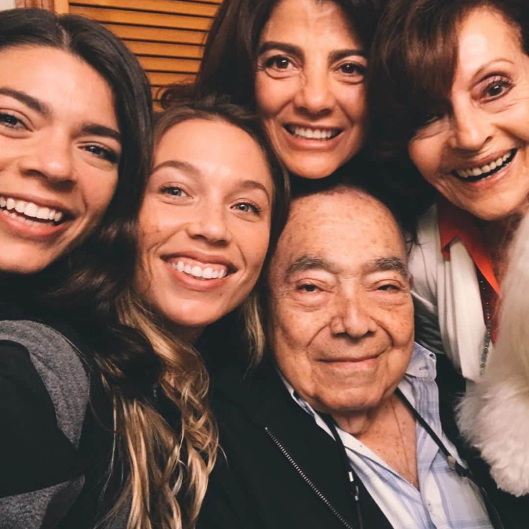Nicole Mejiaさんのインスタグラム写真 - (Nicole MejiaInstagram)「What a gift it has been to have my grandfather in my life well into my 32nd year.  This was a man who exemplified hard work. He is where my dad got his work ethic, and thus, where I learned mine.  He was a lifelong learner and entrepreneur. He was always reading something or writing something or trying to pronounce something new whenever I saw him.  He was a jokester. He loved to see people laugh and lived for his family to be together. Whenever there was a rift in the family, it was him who always brought us together and for him that the hard-headed Mejia’s would drop their egos.  He loved food. He loved whisky. He loved salt and his dulces. We often nagged him about these things but in celebration of his life this past weekend, we ended up pigging out on all his favorite things. 😂  He was a true provider and pillar of strength.  Papa Papa, thank you for holding the family together and for always have a smile on your face and a laugh in your belly to share with us. Thank you for always blessing us. I hope and pray we can honor your memory. 💙  I am grateful that you are at peace.🙏🏼」11月3日 2時36分 - nicole_mejia