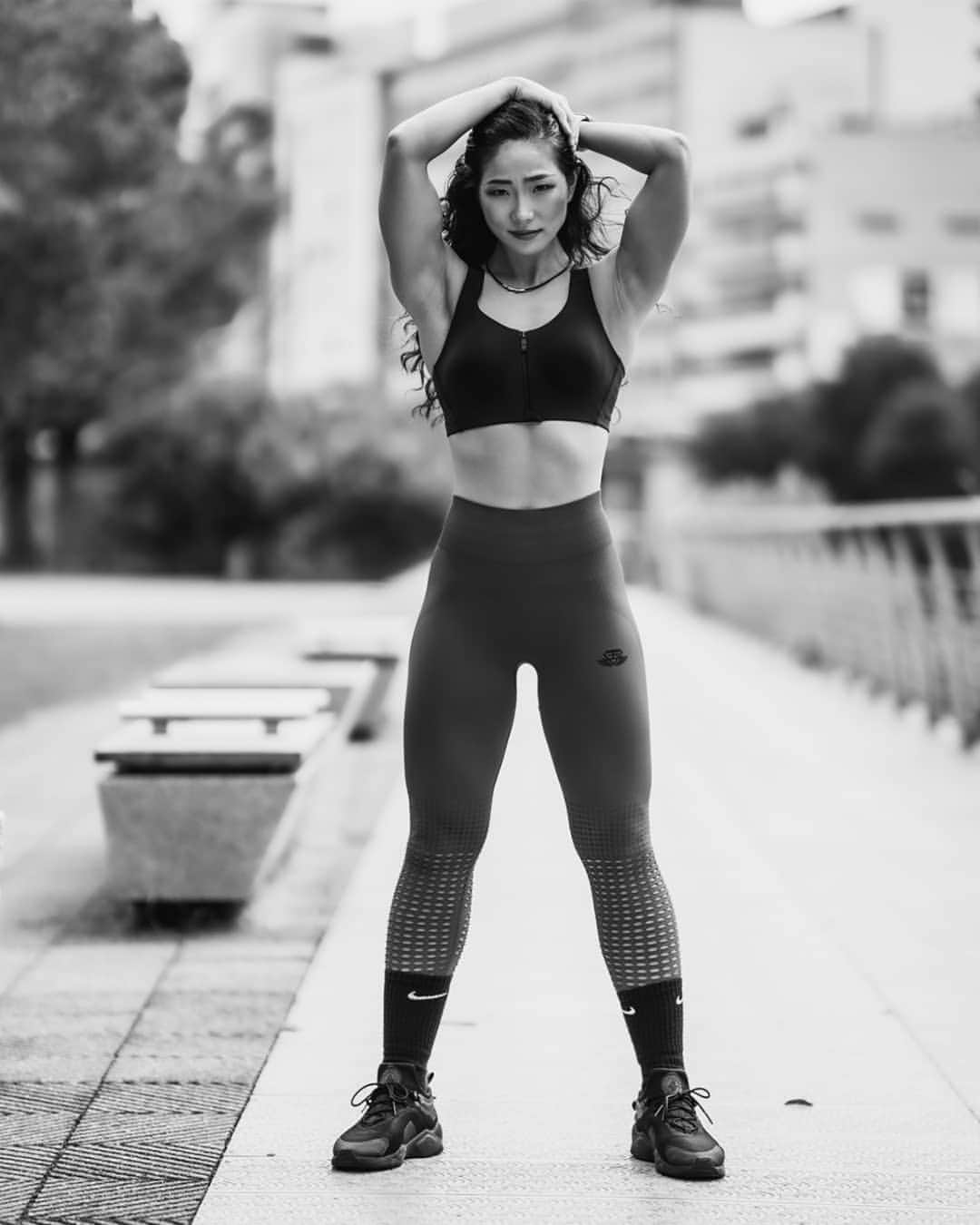 永吉令奈のインスタグラム：「体を鍛えることだけが健康ではなく、 体内の異変やささいな症状も見落とさず改善し、 メンタルもしっかり整うことが本当の意味での健康。  Physical training is not the only thing that is healthy. Improves abnormalities and minor symptoms in the body without overlooking them. And It's really healthy to have good mental health.  📸:@yasuhiro8674」