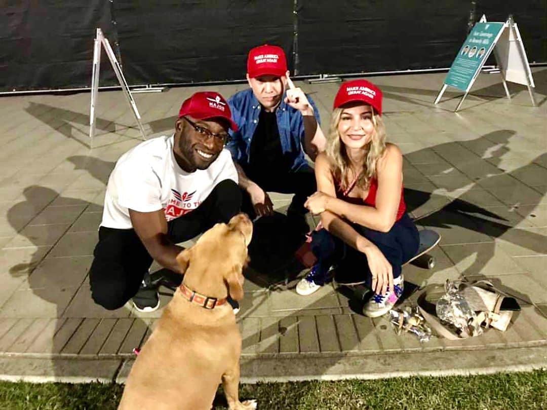 のインスタグラム：「All my friends are MAGA.  ❤️❤️❤️🇺🇸❤️🔥❤️❤️❤️ @thekoreanconservative  @chief_and_the_americano」