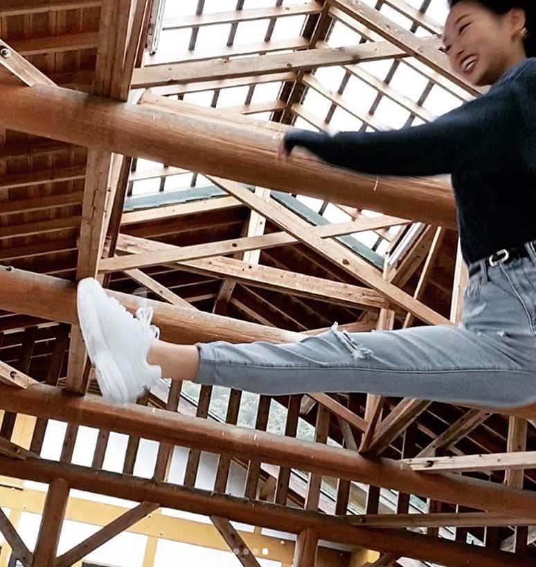 のインスタグラム：「✨👖デニムチャレンジ👖✨　　　 皆様ご参加頂きありがとうございます☺ 当選者発表いたします！！！！   @kono_1005 @cozy_loco_manoa  @jura_4   ご当選おめでとうございます✨ 当選者の方には後ほどこちらからご連絡させていただきます🎉🎉   皆様,次回のキャンペーンもお見逃しなく✨✨☺   ― #regram #AExME #AEJeans #AE #americaneaglejp #アメリカンイーグル #デニム #デニムチャレンジ」