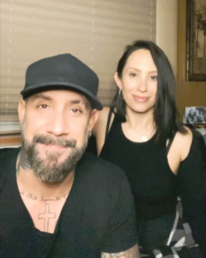 A.J.のインスタグラム：「Tonight’s performance is going to be a very emotional one. Our Rumba is dedicated to those who have battled with addiction, including both myself and Cheryl. To anyone struggling with addiction or mental health issues, you are not alone and have my full love and support. 🖤  As always, vote for us on #DWTS tonight by texting AJ to 21523 and by voting online at dwtsvote.abc.com during the eastern and central broadcasts of the show -- 10x per voting method starting at 8pm et/7pm ct! We love you guys so much and can’t thank you enough for supporting us all these weeks.」