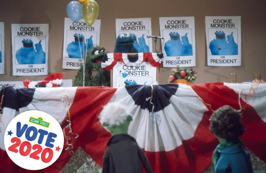 セサミストリートさんのインスタグラム写真 - (セサミストリートInstagram)「When Cookie Monster’s birthday is the day before Election Day, you share pictures from his run for President in 1976! Consider this your reminder to get out and VOTE! #Vote2020」11月3日 6時33分 - sesamestreet