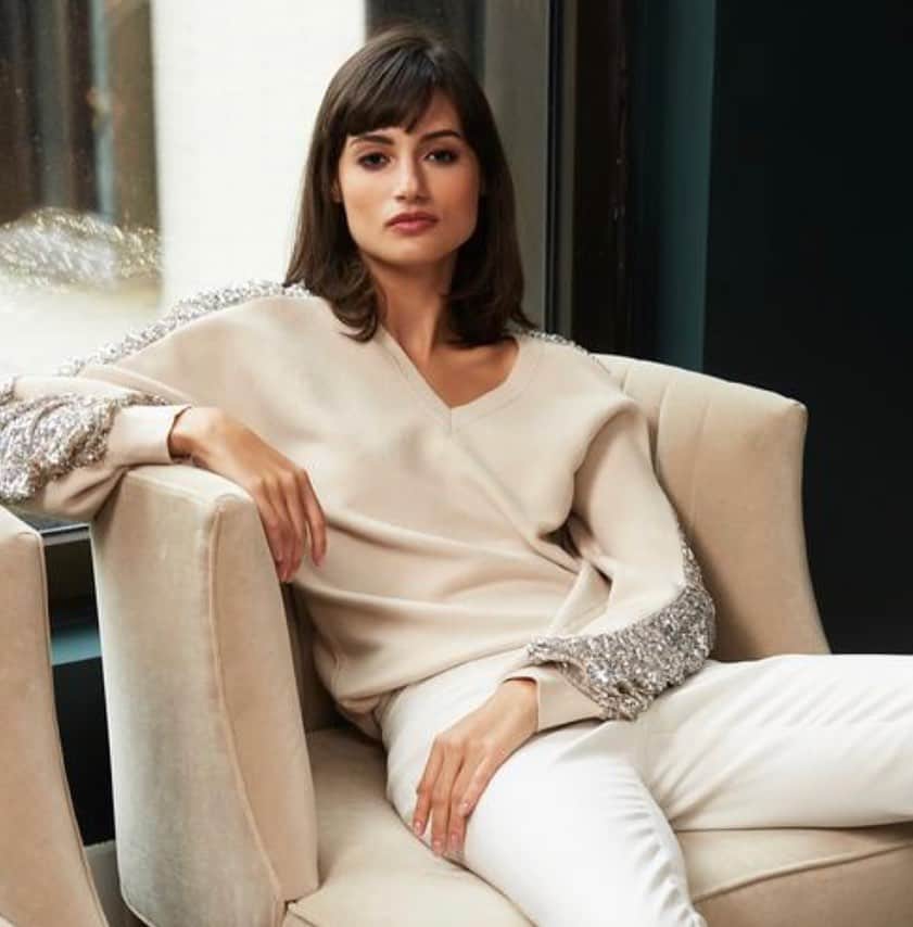 のインスタグラム：「The Madison ✨, our signature sparkling knit is back in a chic neutral with platinum sequins running down the sleeve. - #sweaterweather #sparkle #shine」