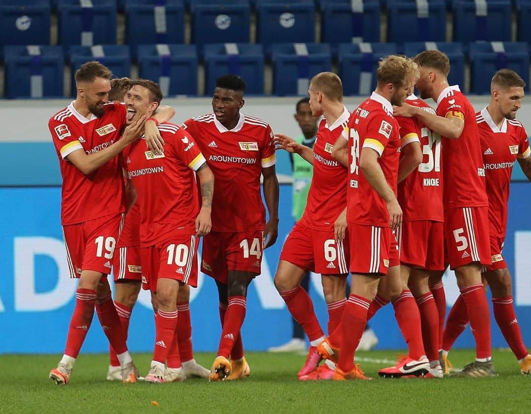 マックス・クルーゼのインスタグラム：「Wir haben #dasfuckingspielgewonnen! 😜 #eisern #fcunion」