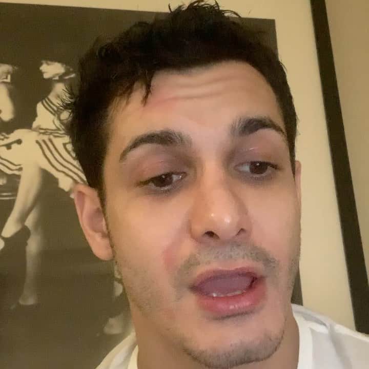 のインスタグラム：「Silly. The info on where to watch the WALKTODEFEATALS  event from yesterday, and where to donate, if you want to. @alsagoldenwest  www.socalwalktodefeatals.org  www.teamelyes.org」