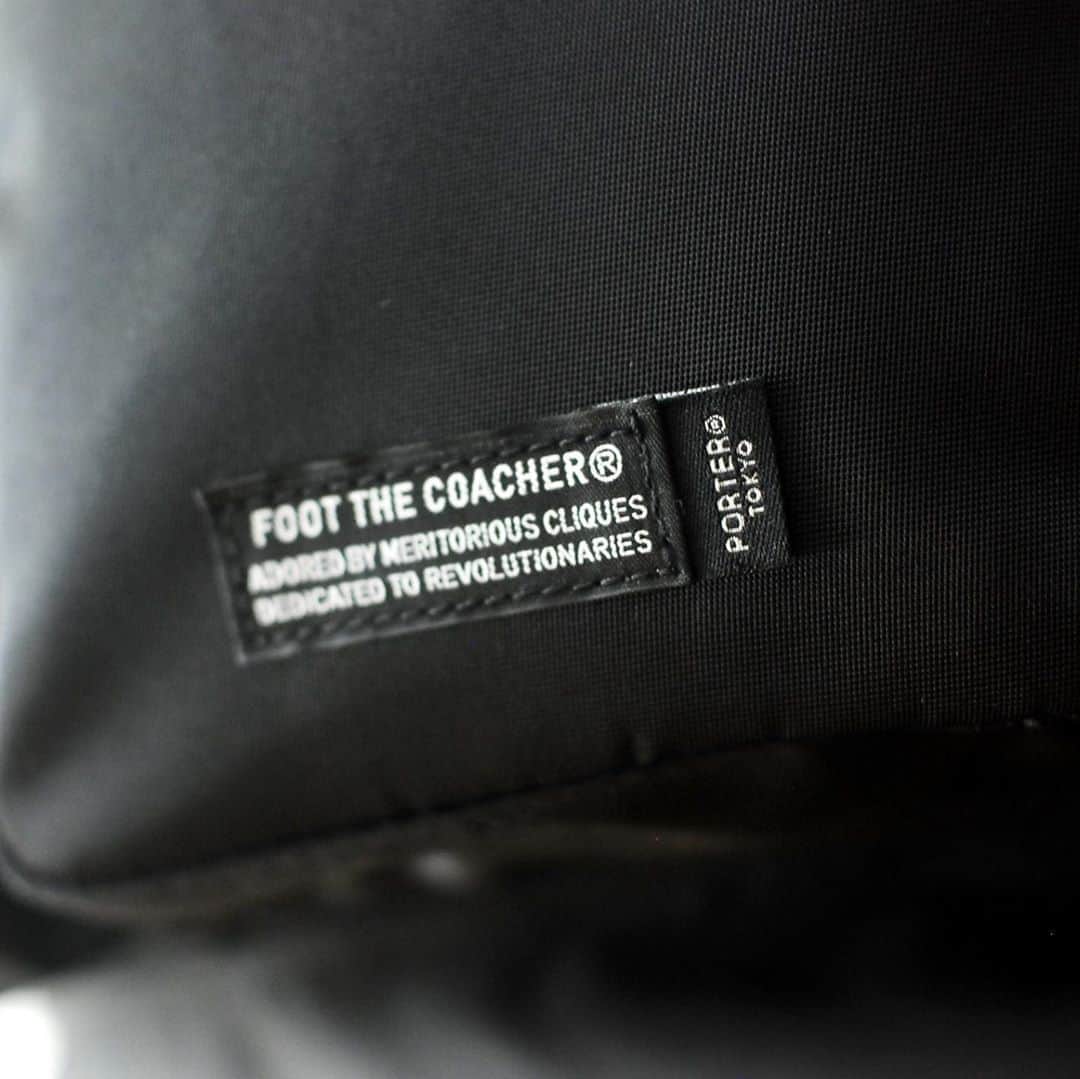 wonder_mountain_irieさんのインスタグラム写真 - (wonder_mountain_irieInstagram)「_[Limited] foot the coacher × PORTER / フット ザ コーチャー × ポーター "2 PACK" ¥75,900- _ 〈online store / @digital_mountain〉 https://www.digital-mountain.net/shopdetail/000000009917/ _ 【オンラインストア#DigitalMountain へのご注文】 *24時間受付 *15時までのご注文で即日発送 *1万円以上ご購入で送料無料 tel：084-973-8204 _ We can send your order overseas. Accepted payment method is by PayPal or credit card only. (AMEX is not accepted)  Ordering procedure details can be found here. >>http://www.digital-mountain.net/html/page56.html _ #footthecoacher #PORTER #フットザコーチャー #ポーター _ 本店：#WonderMountain  blog>> http://wm.digital-mountain.info _ 〒720-0044  広島県福山市笠岡町4-18  JR 「#福山駅」より徒歩10分 #ワンダーマウンテン #japan #hiroshima #福山 #福山市 #尾道 #倉敷 #鞆の浦 近く _ 系列店：@hacbywondermountain _」11月3日 17時46分 - wonder_mountain_