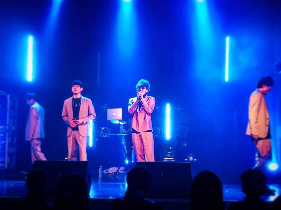 草川瞬さんのインスタグラム写真 - (草川瞬Instagram)「2020.10.29﻿ ﻿ CANDY☆PANTS﻿ at. morph-tokyo﻿ ﻿ LIVE Photo📸」11月3日 18時12分 - shunkusakawa