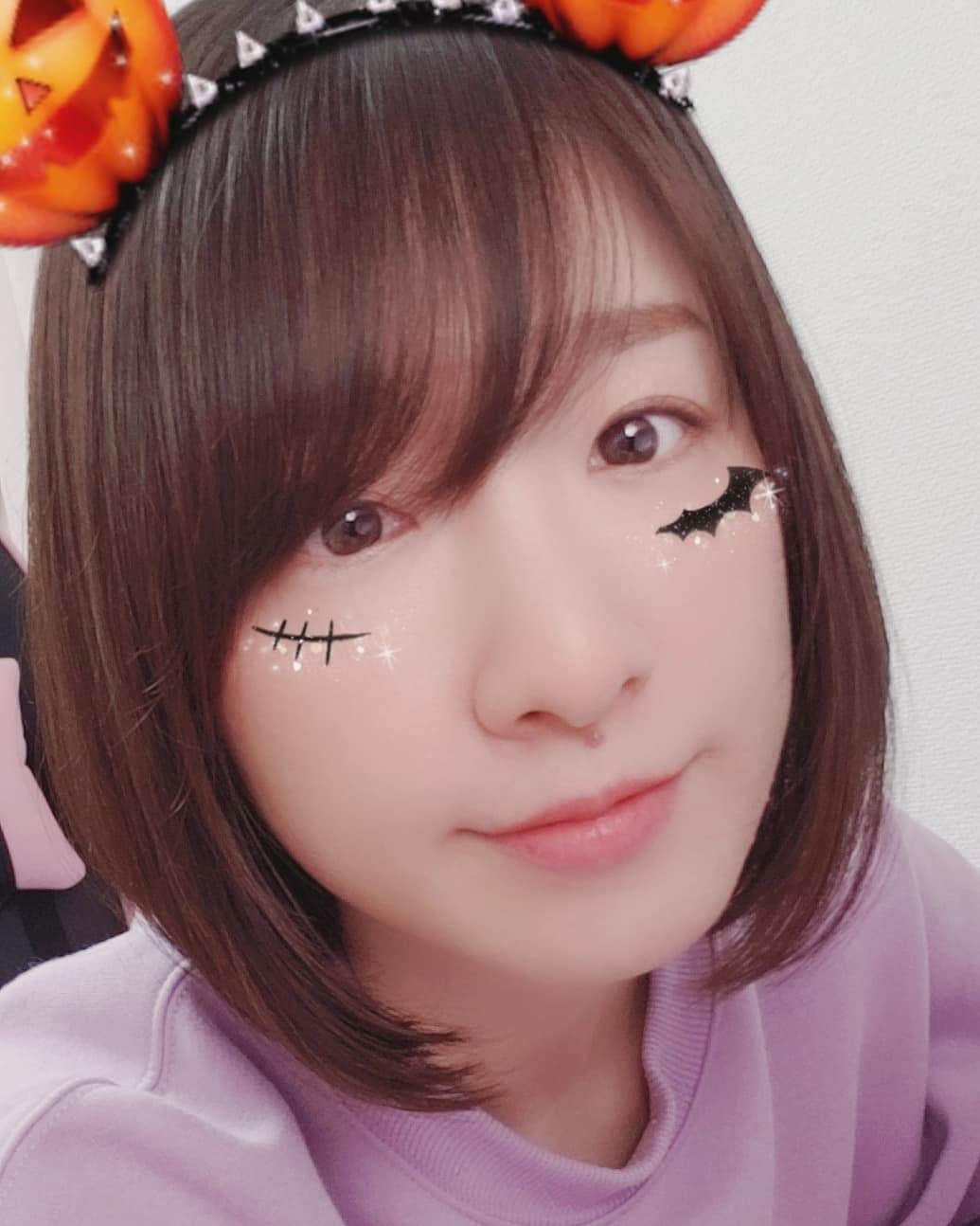 葉山いくみのインスタグラム：「ハロウィンのやつインスタにも置いておきますね🎃👻🍭」
