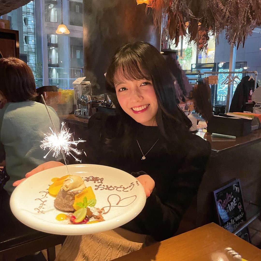 高木凜々子のグルメインスタ