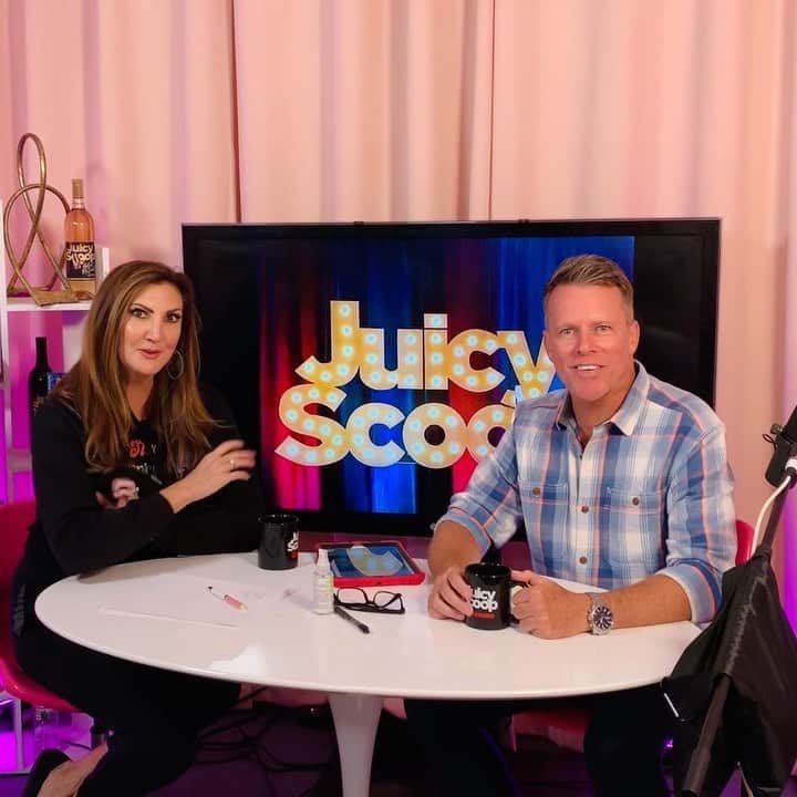 ヘザー・マクドナルドのインスタグラム：「Your favorite @chrisfranjola is here to discuss the #Kardashian backlash for their Halloween party, Kim’s island birthday party, and hologram of her late father. #MeganFox slams Brian Austin Green's parenting on instagram.  Heather pretends to be a Hollywood starlet trying to get a role in a movie. Johnny Depp's lawsuit and the judge's final decision on who shit the bed.  & will we ever know what happened to the mom who mysteriously went missing for 1 month right before Thanksgiving?  This and many more juicy topics!」