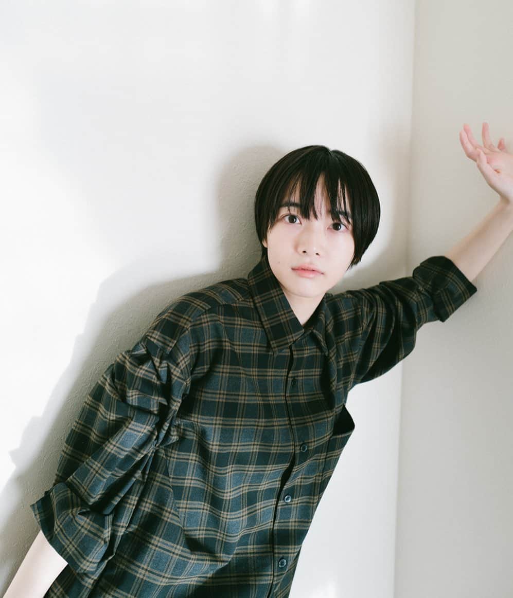りりか（RiRiKA）のインスタグラム：「living. #inliving」