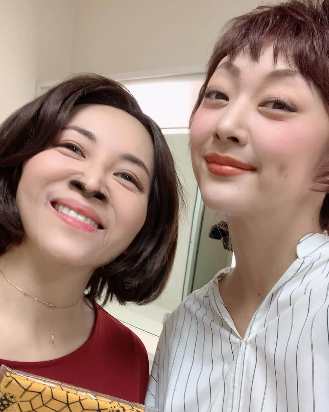 みかんさんのインスタグラム写真 みかんinstagram 告知 11月5日 木 千鳥のクセがスゴいネタgp見て下さいね 今回もクセが強そうな2人よ 勝間和代さんと室井佑月さんのトークショー 間違いなく何か匂うわ この番組は私もミラクルもほんとのびのびと楽しん