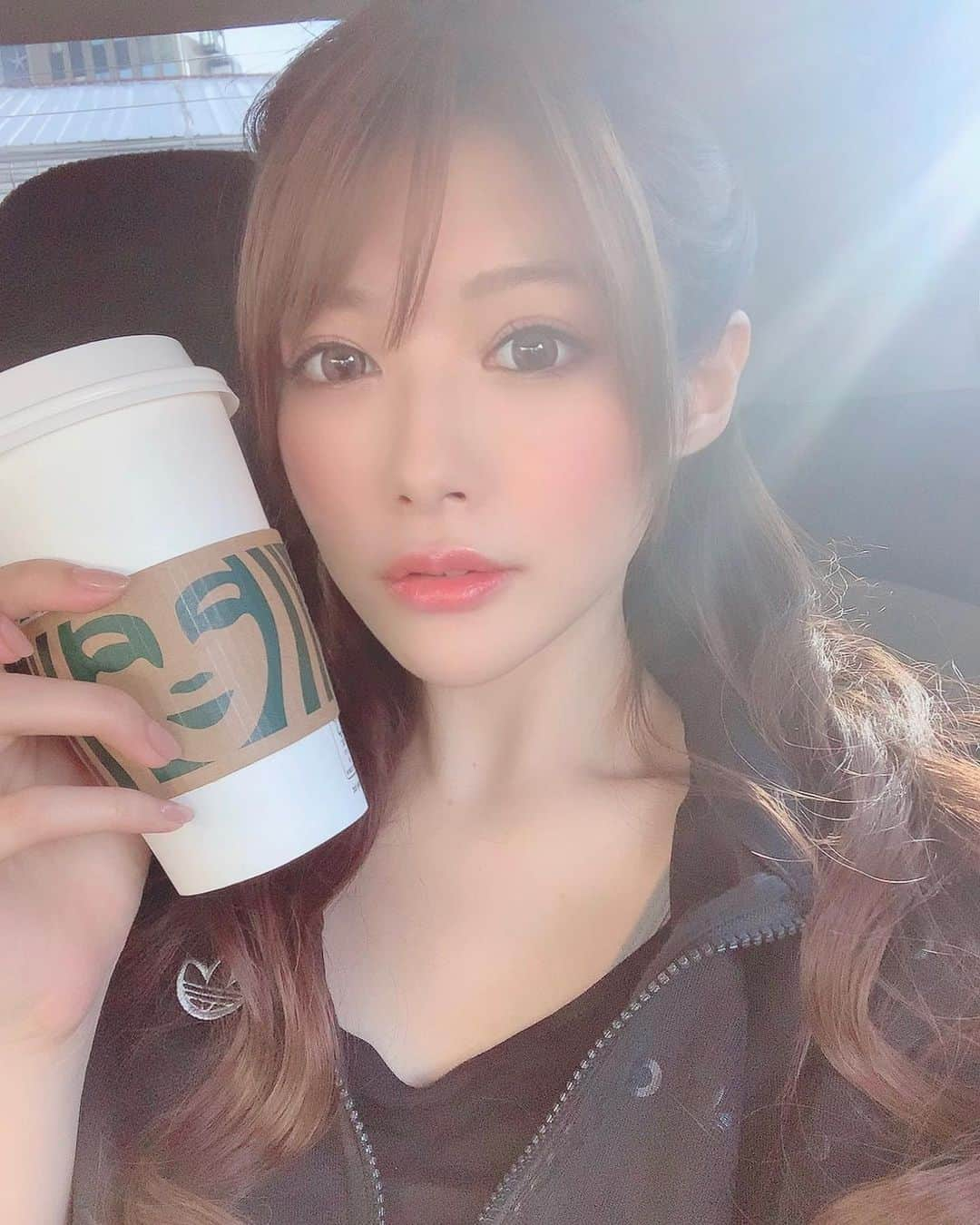 相沢みなみさんのインスタグラム写真 - (相沢みなみInstagram)「おはよん☀️ gm♪ 早上好❤︎ . #相沢みなみ」11月3日 11時52分 - epoint2016