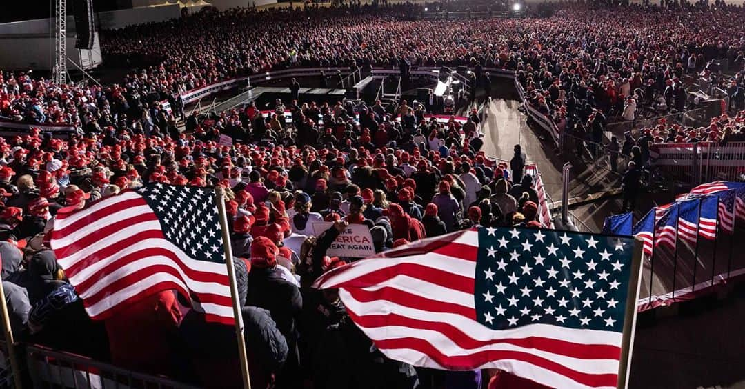 ドナルド・トランプさんのインスタグラム写真 - (ドナルド・トランプInstagram)「THANK YOU WISCONSIN! #VOTE #MAGA」11月3日 12時51分 - realdonaldtrump