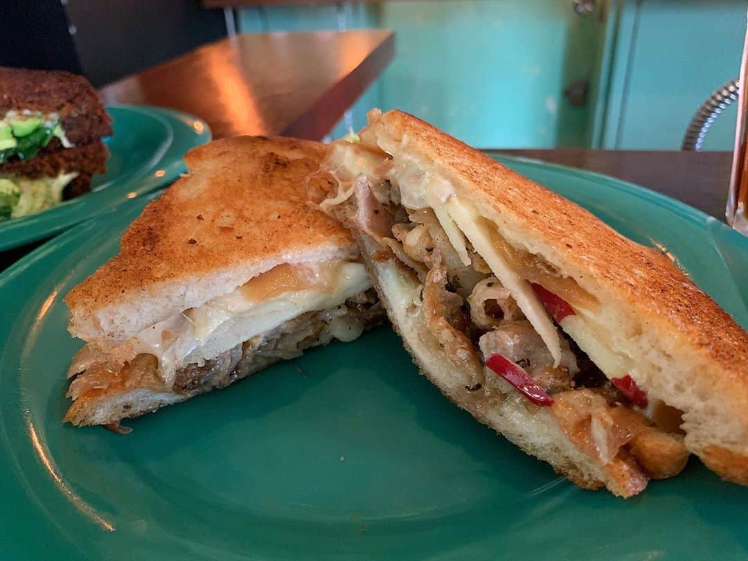 ぐんじりなのグルメインスタ