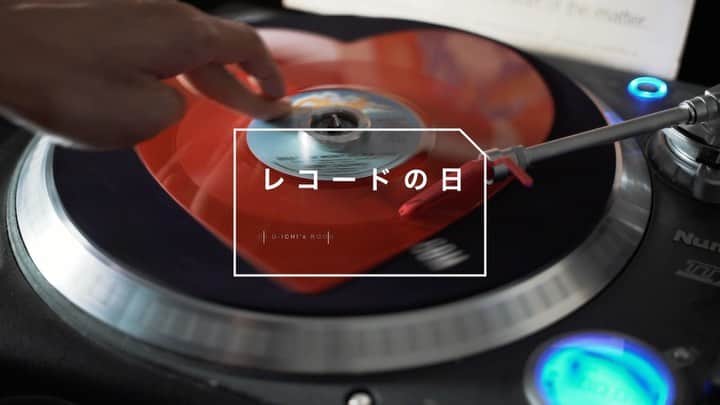 DJ U-ICHIのインスタグラム：「#レコードの日 #11月3日 好きなレコードを聴こう。 #bobbycaldwell #ハート #dj #djlife ＿＿＿＿＿＿＿ DJについて！の動画も見てね！ DJ U-ICHI Official YouTube Channel  https://www.youtube.com/c/DjUichiOfficial  Insta Profile Top URL @djuichi_official」