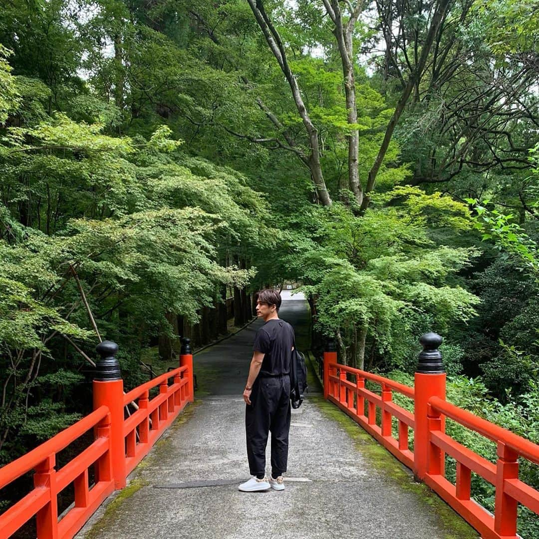 田中啓太さんのインスタグラム写真 - (田中啓太Instagram)「泉涌寺雲龍院で写経体験。  瑞光窯さんで京焼き手びねり体験。  そしてお宿は京都三代旅館の一つ三代旅館の柊屋。  どれも素晴らしい体験でした。京都は深い🍁  YouTube見てね↓ https://youtu.be/xnsuNG1tRtM」11月3日 13時25分 - kt_keita_tanaka