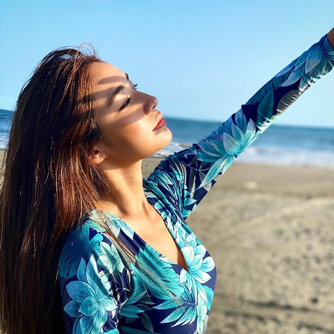 南美沙さんのインスタグラム写真 - (南美沙Instagram)「恋しい太陽🌞. . . . .  . . #サーフガール  #サーフィン女子  #サーファー女子  #サーファー　#サーフィン」11月3日 13時35分 - miee.misa