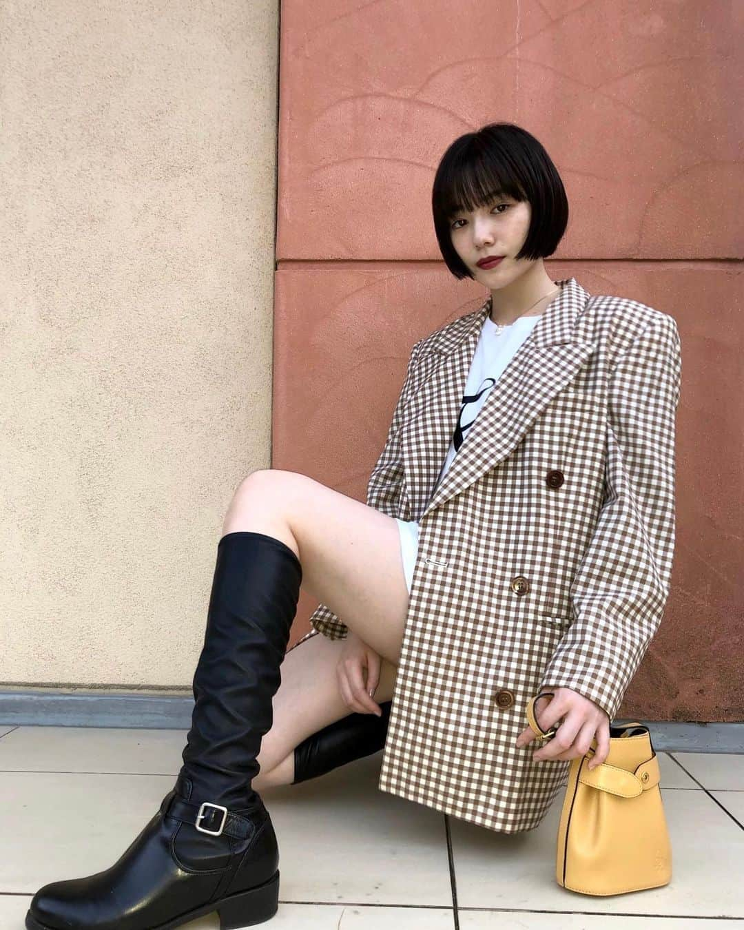 Mikako さんのインスタグラム写真 - (Mikako Instagram)「#vinivini #vintage #gucci #slow #thevirgins #moussy #gray」11月3日 15時04分 - mikako_faky