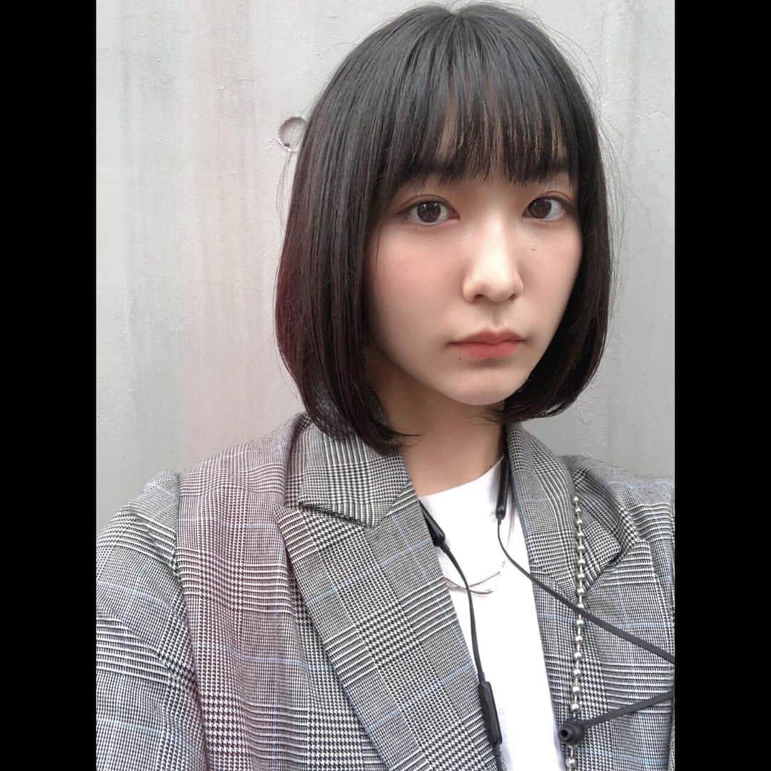 小貫莉奈さんのインスタグラム写真 - (小貫莉奈Instagram)「. U-REALMの小山さんに髪を整えてもらいました！ いつもありがとうございます🥰」11月3日 15時29分 - rina_onuki0529
