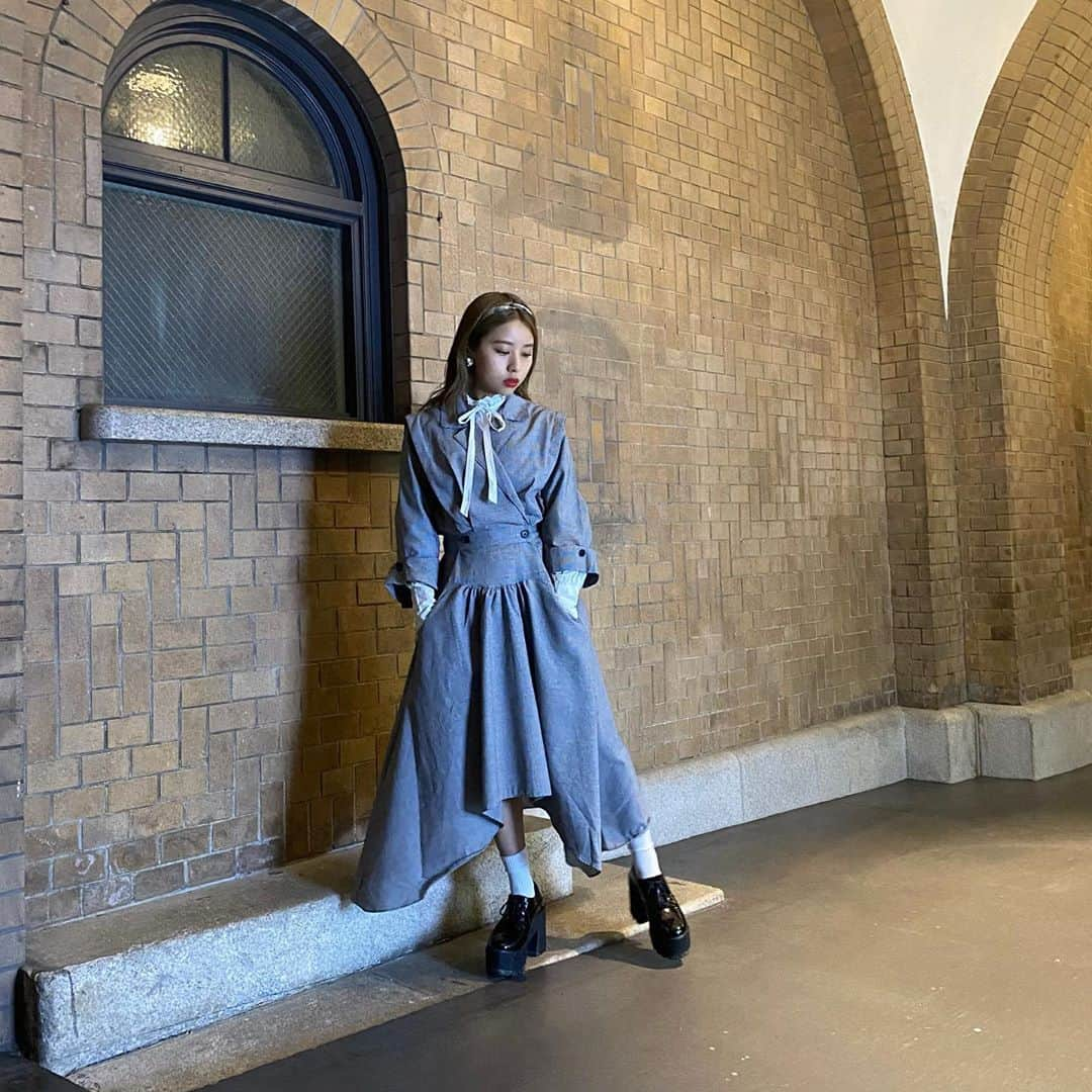 山尾梨奈さんのインスタグラム写真 - (山尾梨奈Instagram)「〻 #fashion #ootd #低身長コーデ #147cm #147cmコーデ #携帯式コーデ #クラシカルコーデ #ワンピース #ワンピースコーデ #チェックワンピース #ruru」11月3日 15時46分 - yamarina_1210