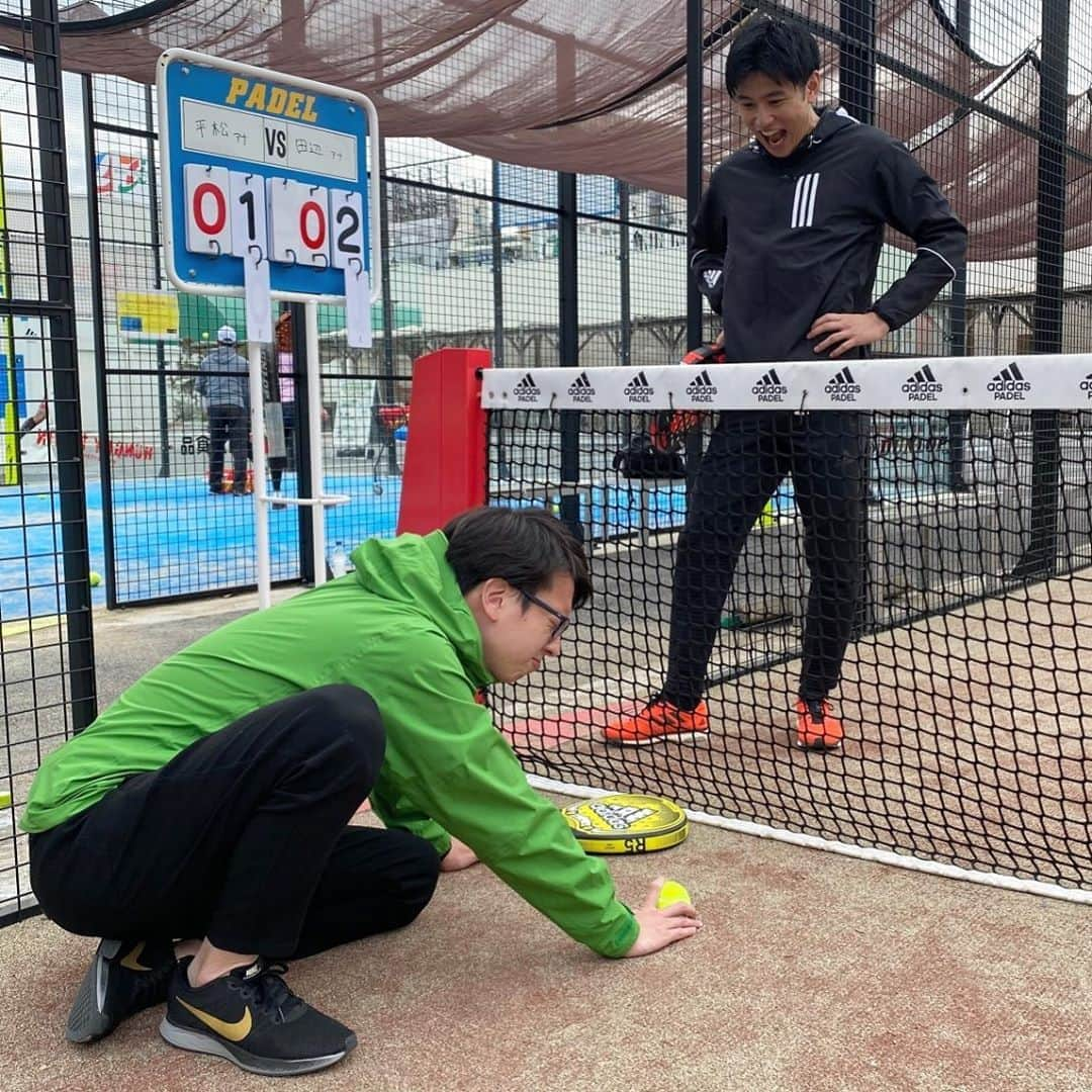 平松修造さんのインスタグラム写真 - (平松修造Instagram)「先輩、ボロ負けする。  新人の田辺大智くん、 新潟明訓高校時代、 全国高校サッカー選手権大会で、 ゴール決めてるんですもん。。。 テレビで放送されてるんですもん。。。  腕を磨きます。 楽しいロケでした！！  #バゲット #田辺大智 #高校サッカー」11月3日 16時45分 - shuzohiramatsu_ntv