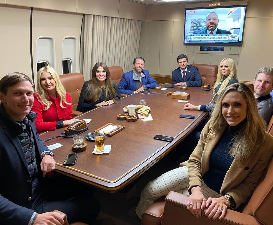 イヴァンカ・トランプさんのインスタグラム写真 - (イヴァンカ・トランプInstagram)「Wheels down ✈️ in DC at 2:45 am on Election Day following @realDonaldTrump’s last MAGA rally of the 2020 campaign in Grand Rapids, Michigan. 🇺🇸🇺🇸🇺🇸 No one  works harder than our President and he left it all on the field!!!  VOTE for President Trump for four more years! #vote #vote2020」11月3日 16時57分 - ivankatrump