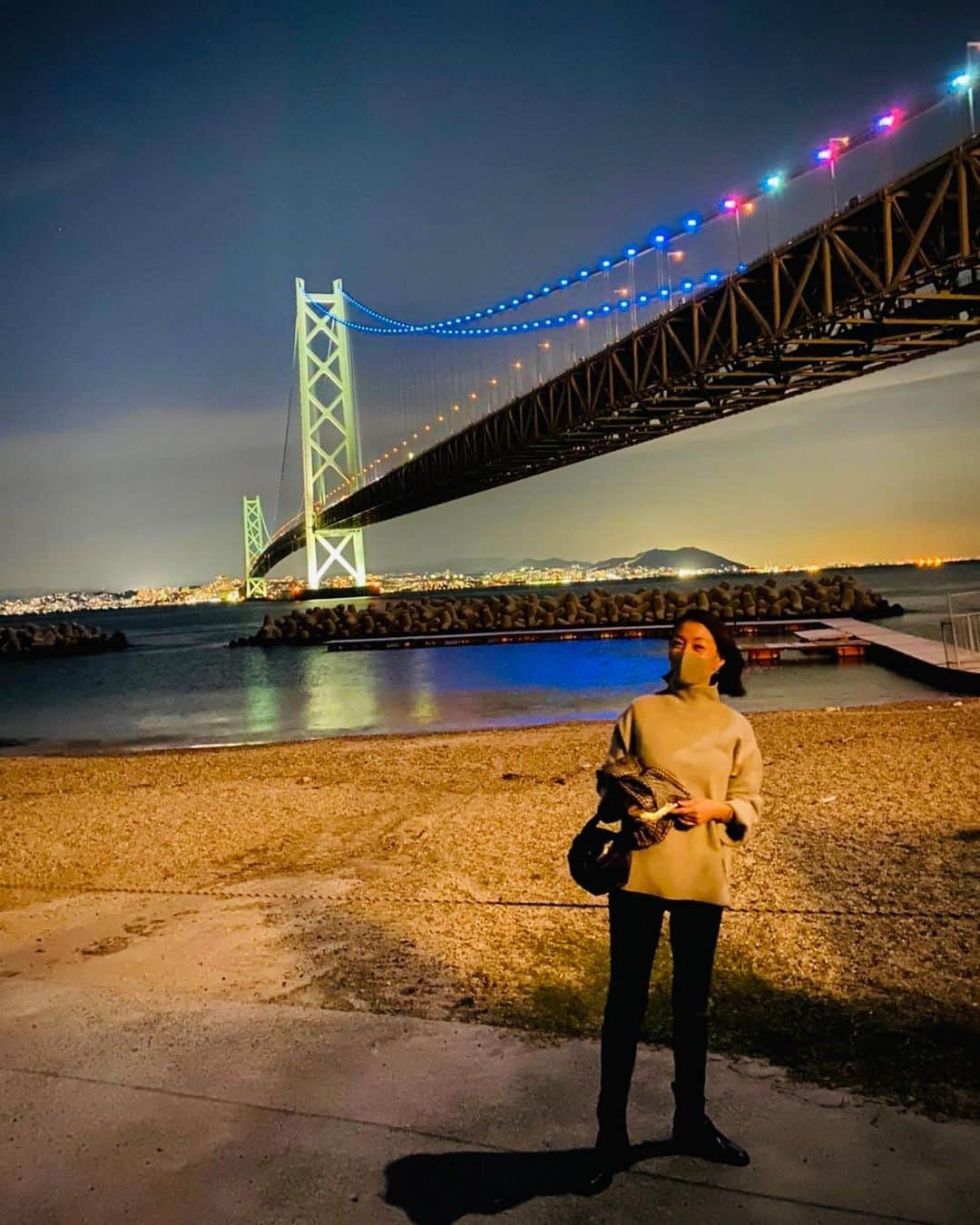 八木早希さんのインスタグラム写真 - (八木早希Instagram)「満月の夜の女性旅🌝 第二弾もそのうちあるかと＾＾  #淡路島#明石海峡大橋#goto#松川浩子#吉竹史#八木早希#全員B型」11月3日 17時26分 - sakiyagi