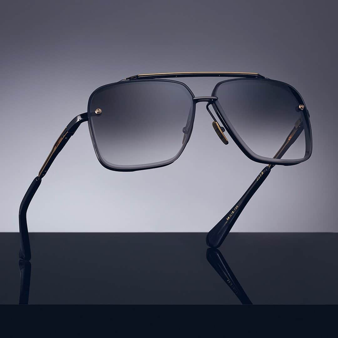 ディタのインスタグラム：「A masterpiece among DITA's Mach legacy, Mach-Six is now available in lustrous yellow gold and black palladium hardware.  #DITAeyewear #DITAsunglasses #MachSix」