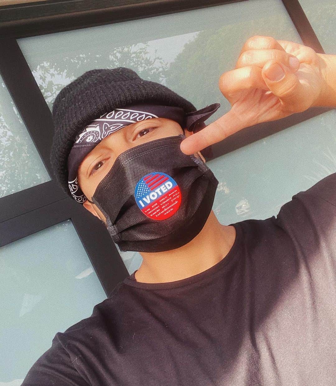 Alfredo Floresのインスタグラム：「every vote counts!! #vote」