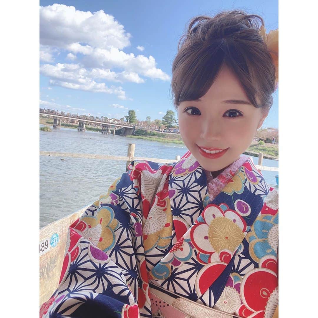 川村那月さんのインスタグラム写真 - (川村那月Instagram)「京都での撮影会にお越し頂いた皆様、本当にありがとうございました✨  お天気に恵まれて、屋形船にも無事乗る事ができました☺️☀️  「11月3日 京都」皆さんとまた素敵な思い出を作る事が出来て、とても幸せな一日でした♪  これからも川村那月を宜しくお願いします🙇‍♂️💕  いつもは赤を選びがちですが、今日は初めて着る色のお着物にチャレンジ🙋‍♂️💙  似合っているかしら…😌💭  #川村那月 #京都 #kyoto #撮影会 #写真 #photo #写真好きな人と繋がりたい #晴天 #お着物 #屋形船 #ファンの方との思い出 #感謝」11月3日 19時44分 - kawamura_natsuki317