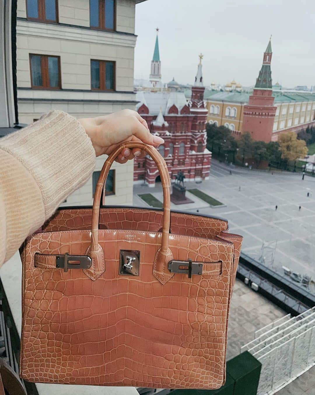 Silvia Carusoさんのインスタグラム写真 - (Silvia CarusoInstagram)「Bye bye Moscow 😍 had An amazing time」11月3日 20時36分 - silvialicius