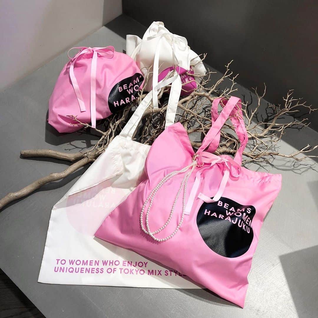 菅野梓さんのインスタグラム写真 - (菅野梓Instagram)「. @beams_women_harajuku からトートバッグの登場🎀 明日のブログは内容てんこもりです♡ . #raybeams #beamsboy #kannofuku」11月3日 20時56分 - azusa__029