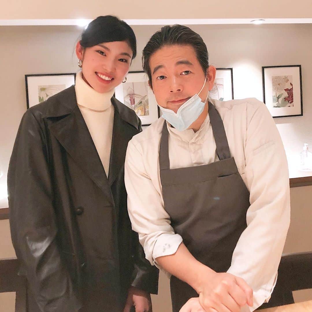 i_am_happpyのインスタグラム：「. . パリにある【Restaurant  TOYO】のオーナーシェフ 中山豊光さんにパリでお会いできました❣️ . 同じ熊本出身で、デザイナー高田賢三さんの 専属料理人もされていたこともあり、 色んなお話ができて嬉しかったです。 美味しくて素敵なお料理ありがとうございました😄✨ . . #france#paris#dinner#restauranttoyo #restaurant#nakayamatoyomitsu」