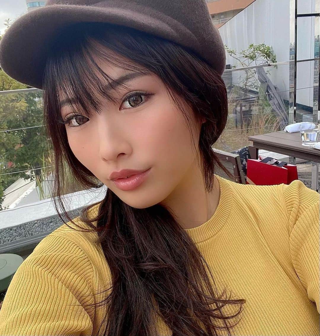  りさぶーさんのインスタグラム写真 - ( りさぶーInstagram)「𝐀𝐮𝐭𝐮𝐦𝐧 𝐌𝐨𝐨𝐝 🎃🤎✨ 秋デザートほんっとおいしい… . #autumn #me #ootd #code #outfit #makeup」11月3日 21時00分 - risa_booo