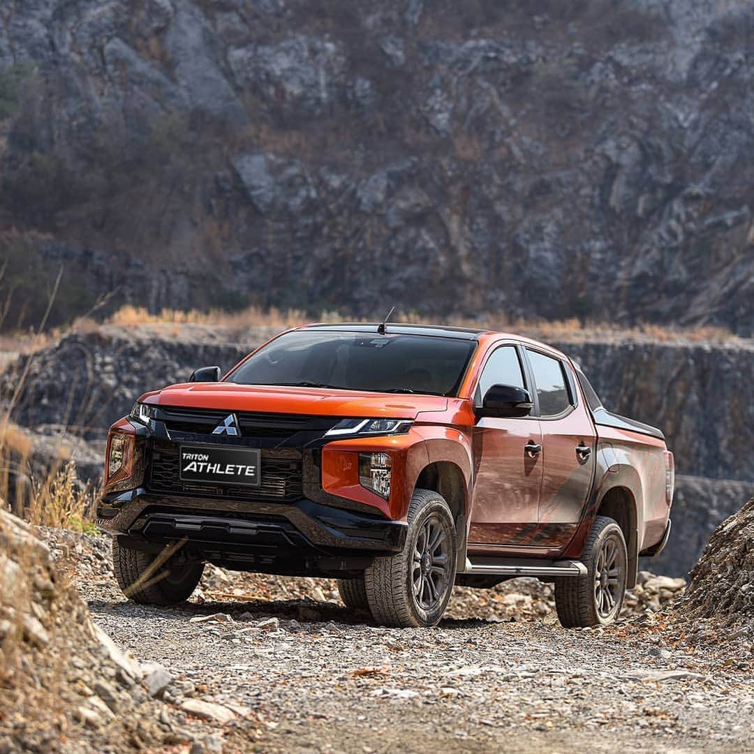Mitsubishi Motors Thailandのインスタグラム：「Dynamic & Muscular ...New Mitsubishi Triton Athlete โดดเด่นอย่างเหนือชั้น พร้อมเผชิญหน้าทุกสถานการณ์  #MitsubishiMotorsThailand #MitsubishiMotors #NewTritonAthlete」