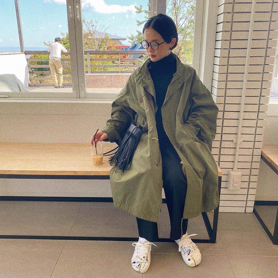 i_am_romikoのインスタグラム：「本日はメンズっぽいコーデ🙄🌿 #ootd」