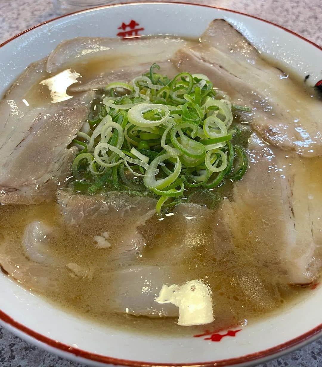 HASSYさんのインスタグラム写真 - (HASSYInstagram)「爆風アジング行ったけどあかんかったので、ギャルとガシラに癒された🤤❤️👱🏻‍♀️  ーーーーーーーーーーーーーーーーーーーーー 《MAGBITE》@magbite_official  ジグヘッド:アジキラー0.8〜1.3g ワーム:ブーティーシェイク2(UVクリアアカラメ) ーーーーーーーーーーーーーーーーーーーーー  ええやんかぁ〜‼️  #ajing #アジング  #メバリング  #MAGBITE #マグバイト  #アジキラー #ブーティーシェイク  #TICT #ティクト  #sramexr60s  #ジャックブライト  #ジャックブライト03  #daiwa #exist2003c #メバル　#ガシラ #カサゴ　#ギャル #ライトゲーム  #ライトゲームフィッシング  #fishing #釣り  #ええやんかぁ」11月3日 22時31分 - hassy_upsetter