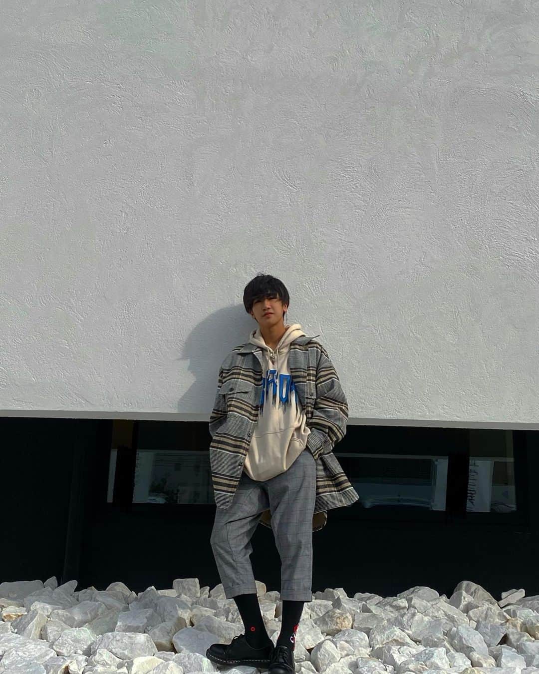 のインスタグラム：「冬がもうすぐやってくる☃️ サンタももうすぐやってくる🎅」