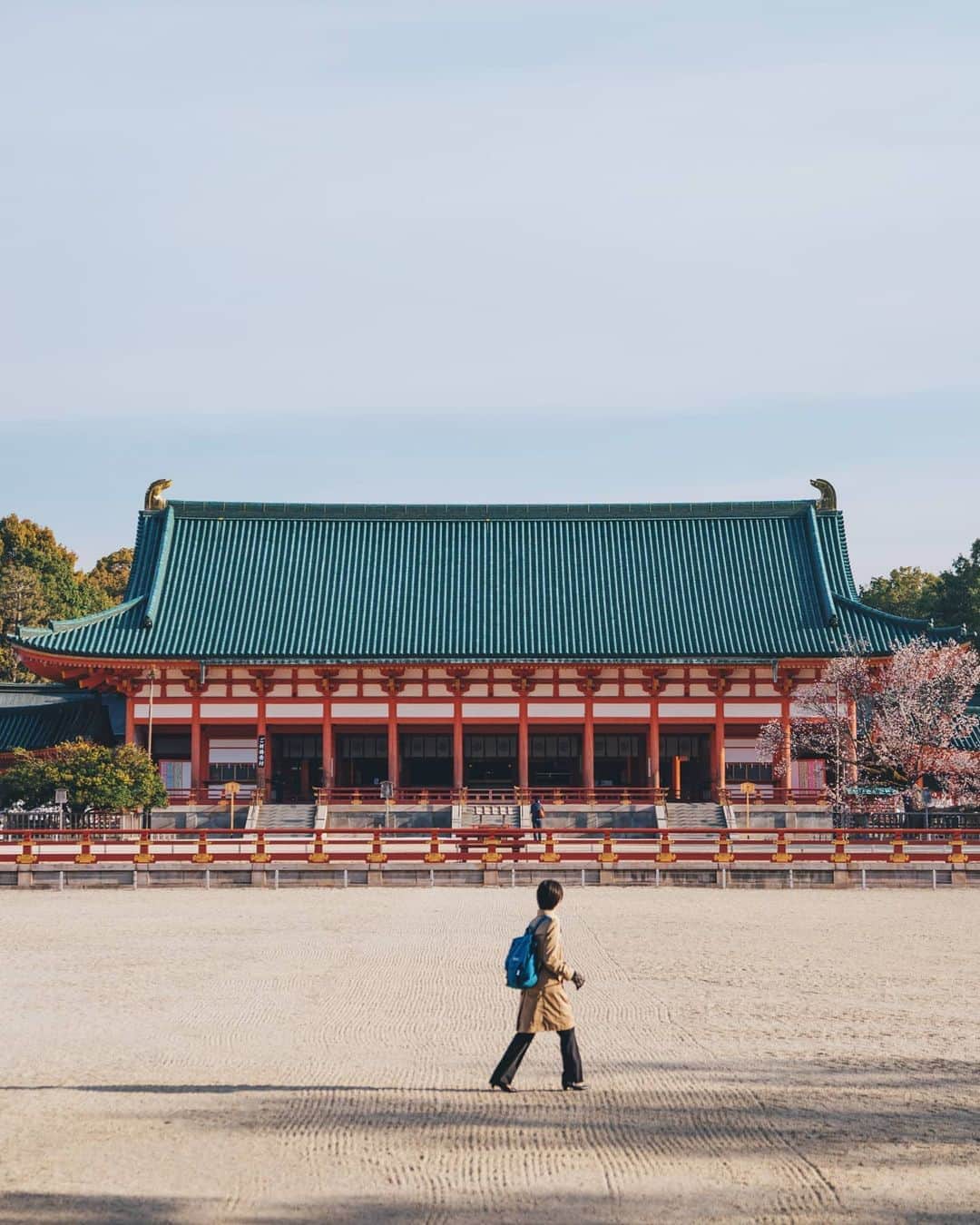 福田洋昭さんのインスタグラム写真 - (福田洋昭Instagram)「Who misses temple wandering 🙋🏽‍♂️」11月3日 23時28分 - hirozzzz