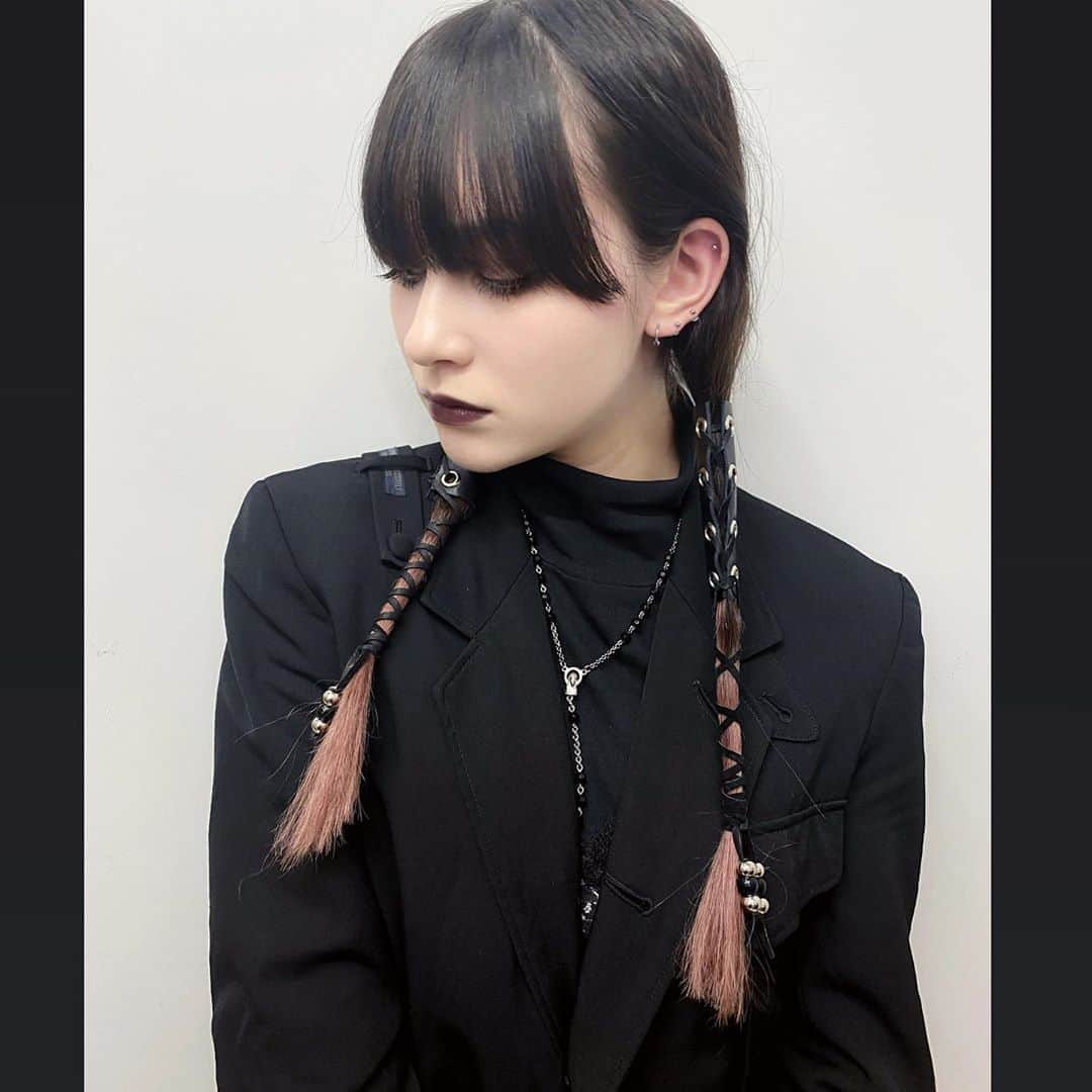 西尾エイミさんのインスタグラム写真 - (西尾エイミInstagram)「@ryo___lim 👾🔪🔪」11月4日 0時03分 - delinquent_doll