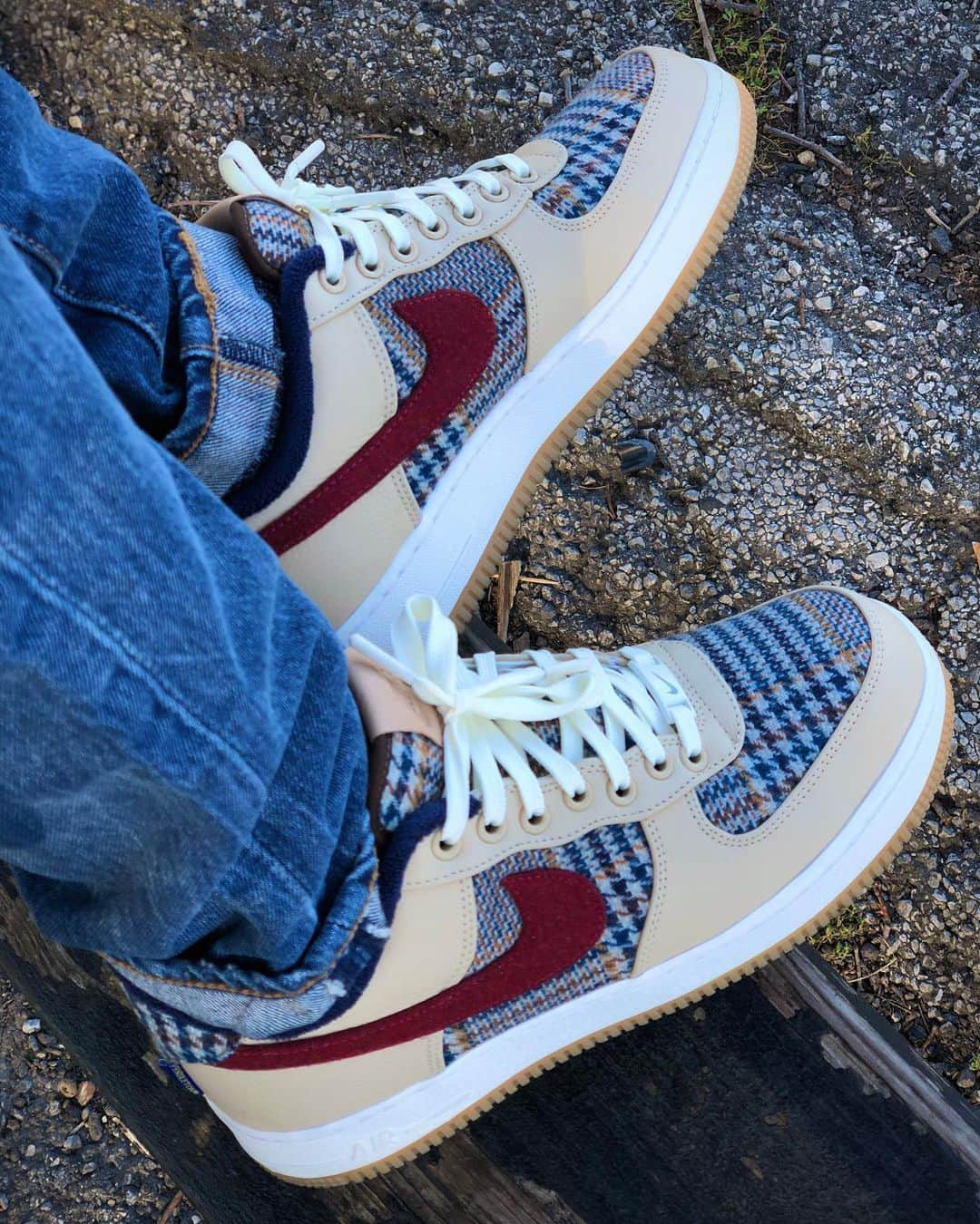 Mr. Tyさんのインスタグラム写真 - (Mr. TyInstagram)「#todayskicks are from the 2019 @pendletonwm ID option to go and vote. 1 of 2 pairs I made from last year. The rolled edges altered the shape (to me at least) and kept me from making more AF1s. But for 2020 🤦🏾‍♂️, I’m at 5 Pendleton pairs so far smh. Telling myself that’s it, but we’ll see!  #ijustlikeshoes #af1 #airforce1id #airforceone #af1gallery #teamaf1 #af1always #af1squad  #forcegang #myids #airforce1cartel #tysid #wiw #nikeidcreatives #af1id #ids #nikeid #MyNikeIDs #pendleton #complexkicks #soletoday #wdywt #nikebyyou #pendletonid #pendletonaf1」11月4日 0時32分 - regularolty