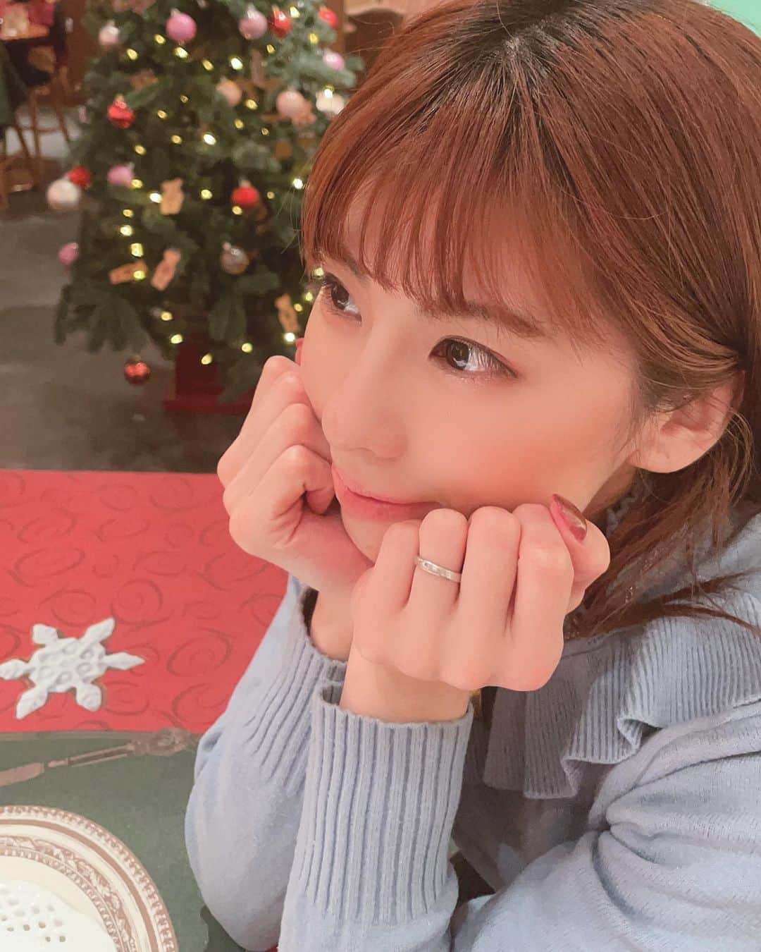 桜花りなさんのインスタグラム写真 - (桜花りなInstagram)「＊ Christmas🎄 なにしよっかな〜って もう考えてる😆💕 品川のアクアパーク🐟で イルカショー見に行きたいな🐬♥️ ・ ・ #イルカ　#Christmas #品川水族館　#アクアパーク #表参道　#品川　#かわいい空間」11月4日 0時35分 - xxyuricornxx