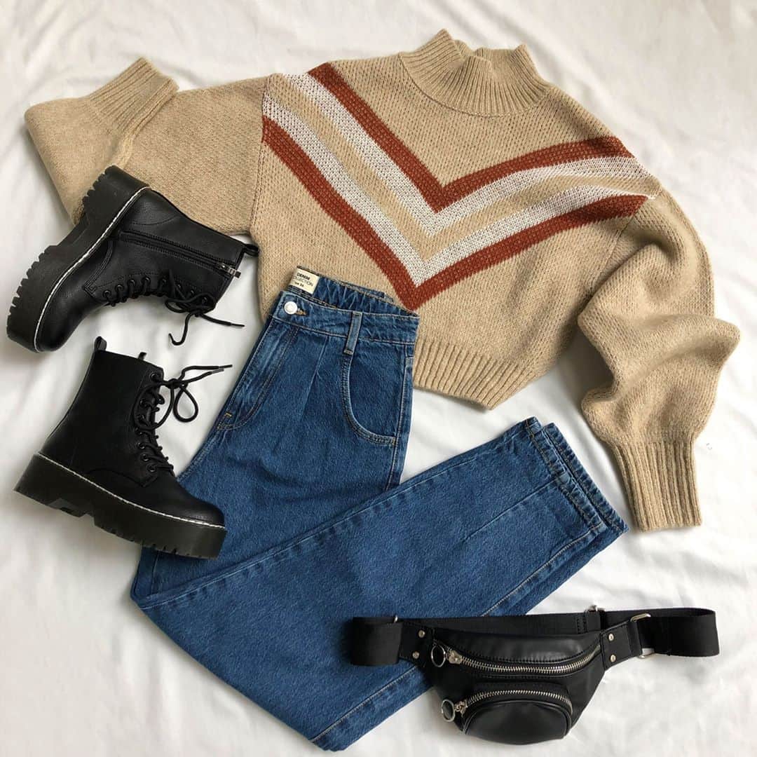TALLY WEiJLさんのインスタグラム写真 - (TALLY WEiJLInstagram)「Totally fall-ing for this outfit. 😏⁠ Pullover🔎 SPUACRING⁠ Jeans🔎 SPADELISA2⁠ ⁠ #TALLYWEiJL #newarrivals #ootd #winterfashion」11月4日 1時02分 - tally_weijl