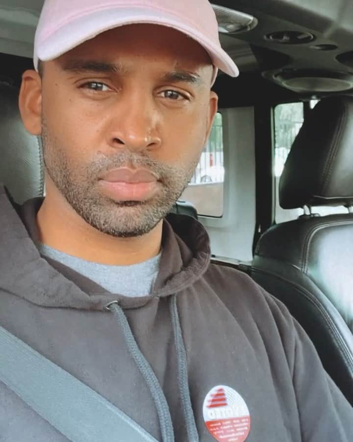 のインスタグラム：「#iVoted #bidenharris2020」