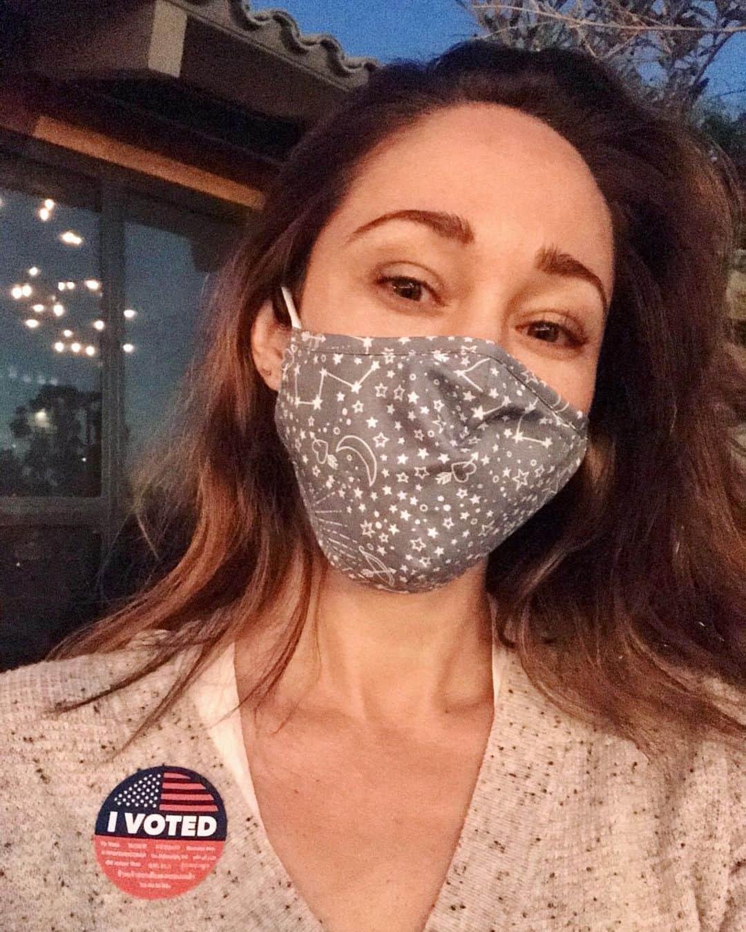 オータム・リーザーのインスタグラム：「✨voted✨」