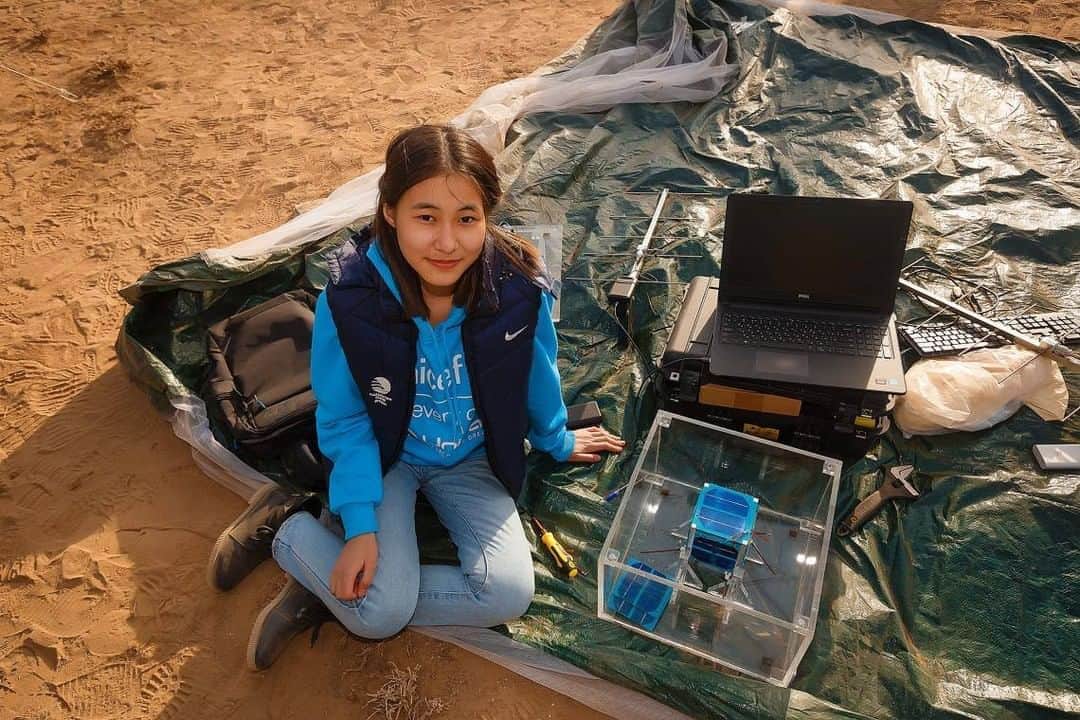 unicefさんのインスタグラム写真 - (unicefInstagram)「"I’m a dreamer. If I want to achieve a goal, I’ll do my best to make it."⠀ ⠀ Amina, 17, is one of 20 girls and women who've just launched cutting-edge nanosatellites into space from Kazakhstan.⠀ ⠀ The satellites will take high-resolution images of Earth and sensors will gather data on radiation, pressure, gravity, light and gas composition. Reams of data will be beamed back to Earth for analysis.⠀ ⠀ The UNICEF-supported project is part of work to mainstream science, technology, engineering and mathematics into education, particularly for girls and young women in Kazakhstan.⠀ ⠀ Together, with partners, we aim to inspire girls to shoot for the stars. #generationequality @unicefkazakhstan」11月4日 1時45分 - unicef