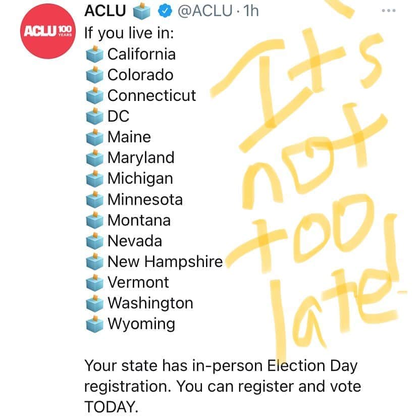 uglyfruitandvegのインスタグラム：「If you live in these states it’s not too late to REGISTER AND VOTE TODAY!!! Please vote and make sure others are voting. We need historic turnout today for this election to change the course for the planet and our country! #Vote #voteblue2020 #votebidenharris」